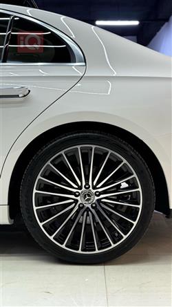 مرسيدس بنز E-Class